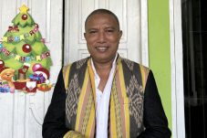 bela-siswa-agustinus-nahak-gagalkan-pemecatan-13-murid-di-perbatasan